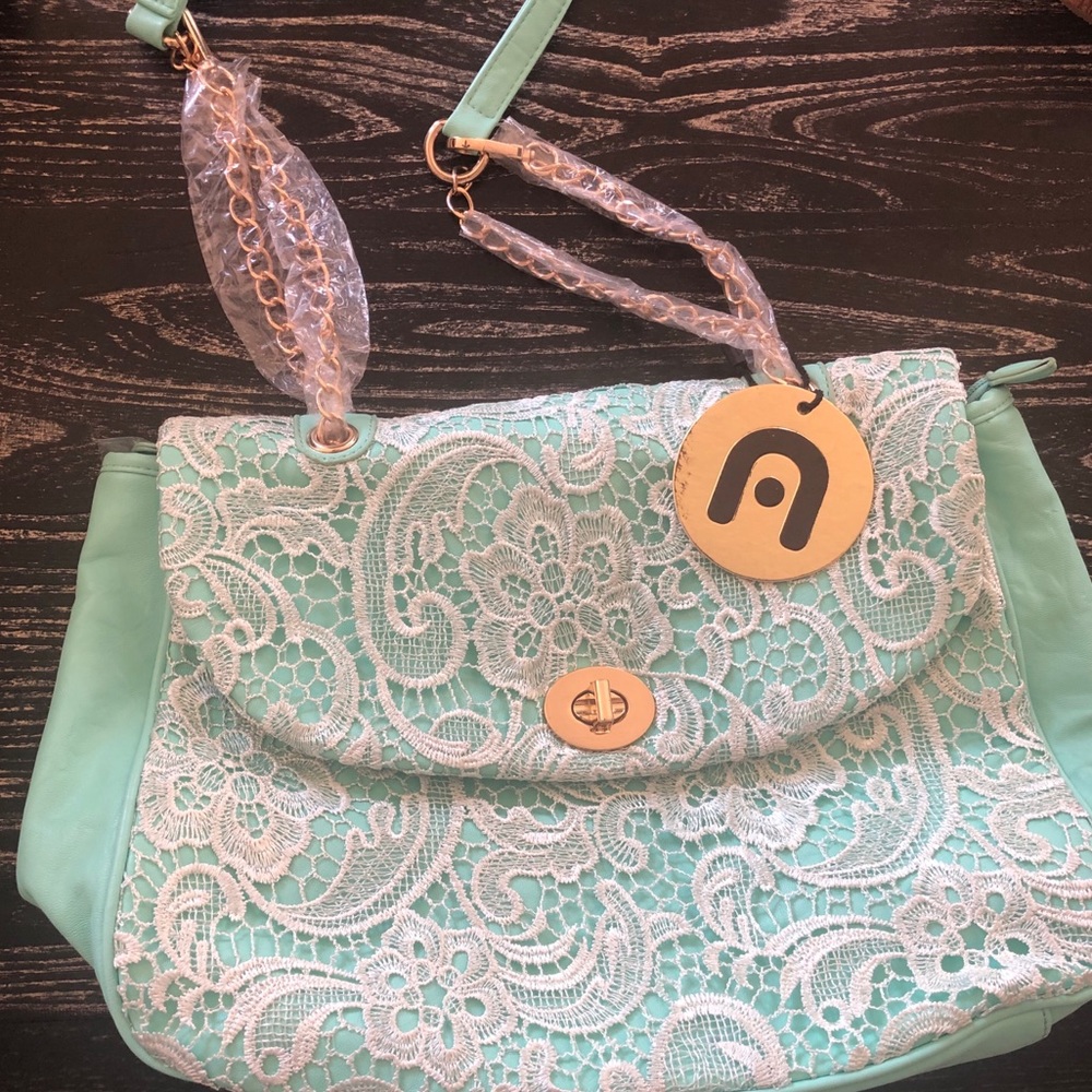 Mint purse